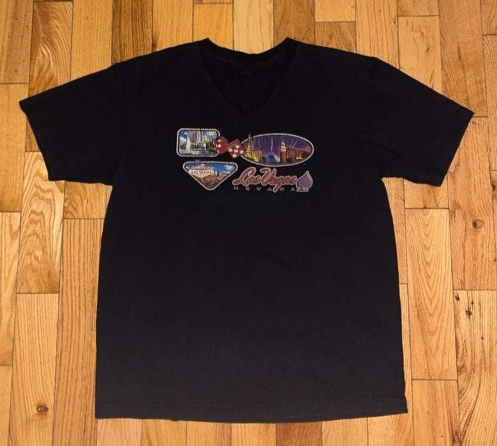 Las Vegas Nevada Souvenir V-Neck Graphic T-Shirt Size L Vintage